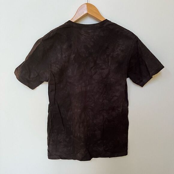 The Mountain Short Sleeve Wolf Tee Crew Neck T Shirt Black Gray S - Picture 2 of 8